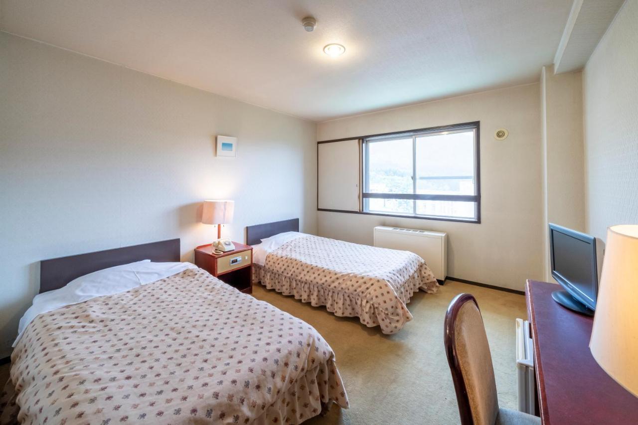 Hotel Tagawa Яманоуті Екстер'єр фото